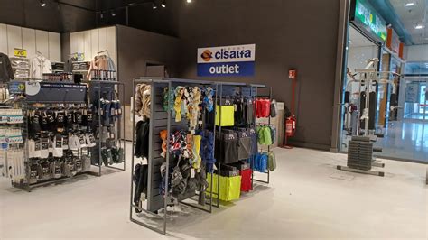 cisalfa osio|Cisalfa Sport: scarpe, abbigliamento sport, accessori。